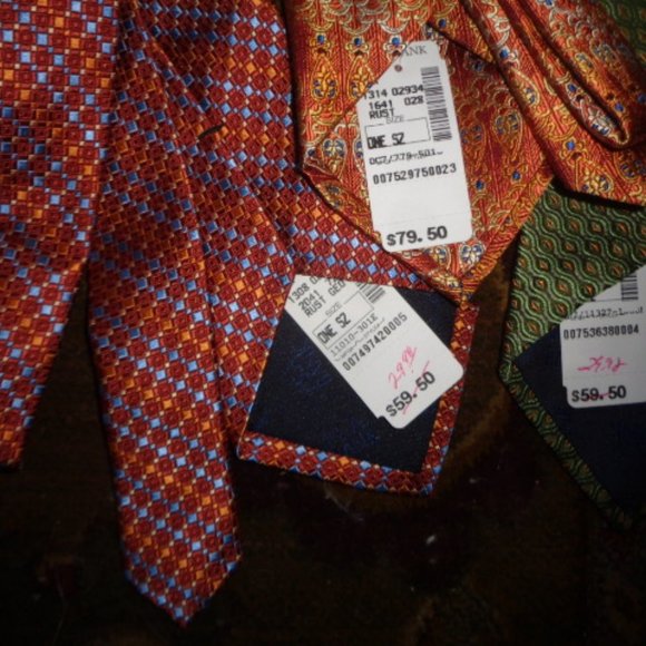 Lot of 3 Neck Ties from Jos A. Bank - Nice New Ties - Great Looking Ties - Picture 5 of 6